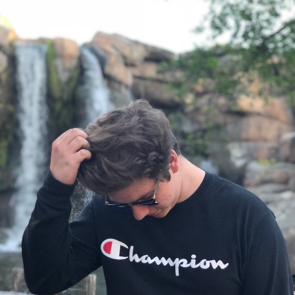 Meet your Posher, Dylan - Picture 1 of 1